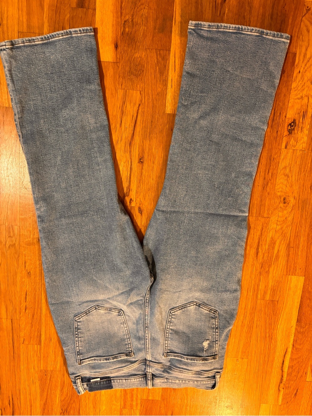 Light Blue Crop Jeans for Women - Casual Wide Leg - Picture 7 of 8